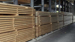 Bien-Zenker verwendet für seine Fertighäuser Holz aus zertifizierter Forstwirtschaft